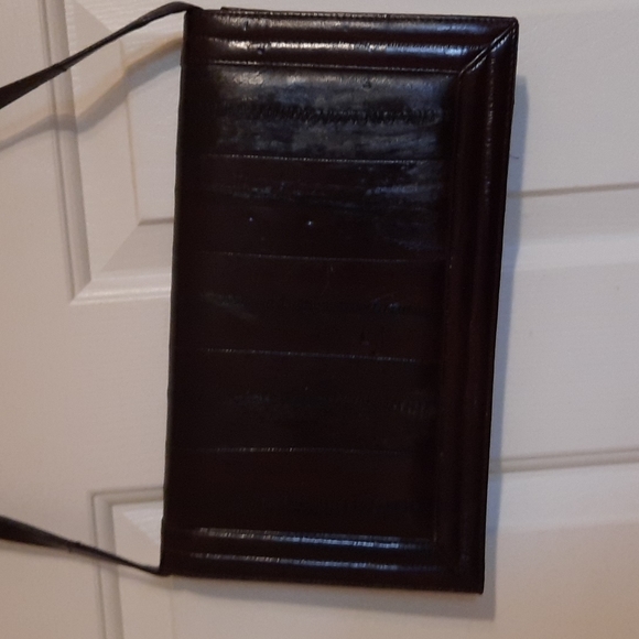 Dark chocolate EEL Skin vintage purse , great condition - Picture 2 of 7